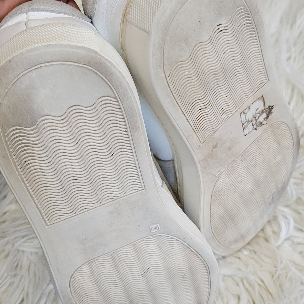 White and Gray Casual Sneakers - Picture 3 of 8